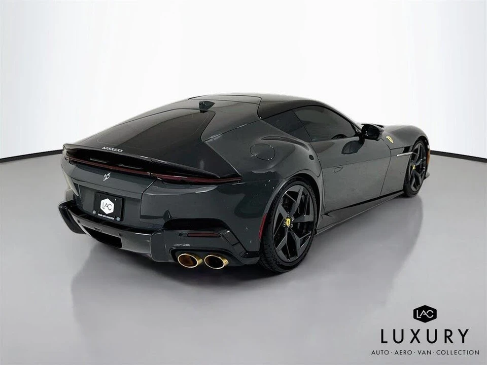2025 Ferrari 12Cilindri - Image 6 of 7