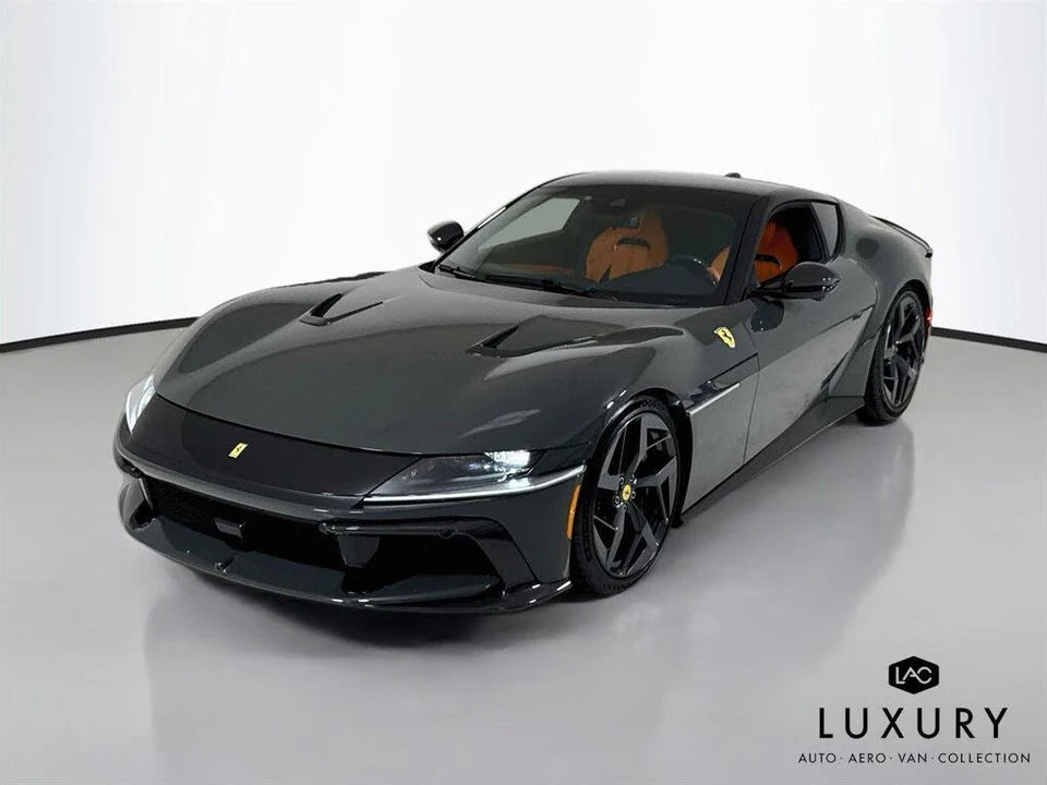 2025 Ferrari 12Cilindri - Image 4 of 7
