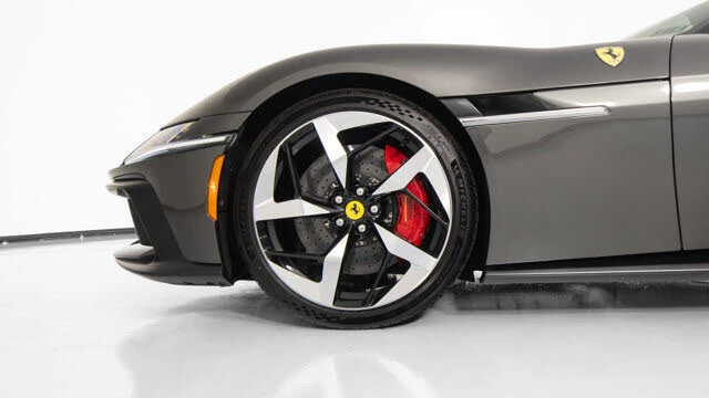 2025 Ferrari 12Cilindri - Image 9 of 20