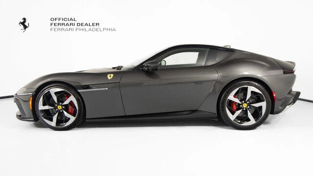 2025 Ferrari 12Cilindri - Image 4 of 20