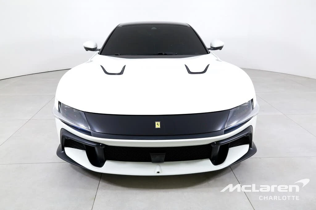 2025 Ferrari 12Cilindri - Image 4 of 31