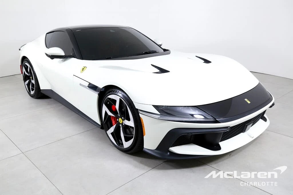 2025 Ferrari 12Cilindri - Image 3 of 31
