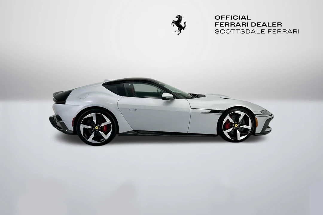 2025 Ferrari 12Cilindri - Image 4 of 30