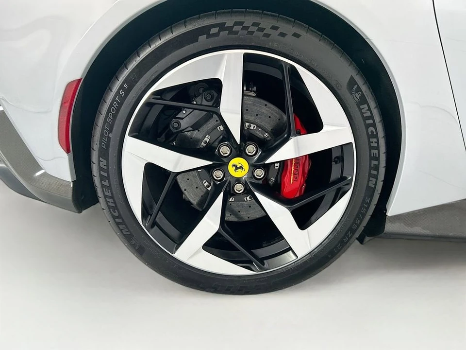 2025 Ferrari 12Cilindri - Image 27 of 30