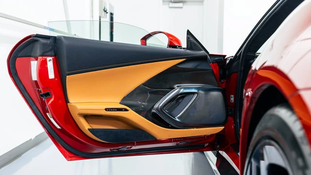 2025 Ferrari 12Cilindri Spider - Image 11 of 16