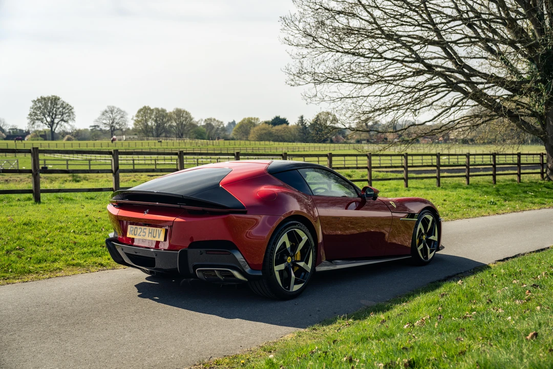 2025 Ferrari 12Cilindri - Image 20 of 31