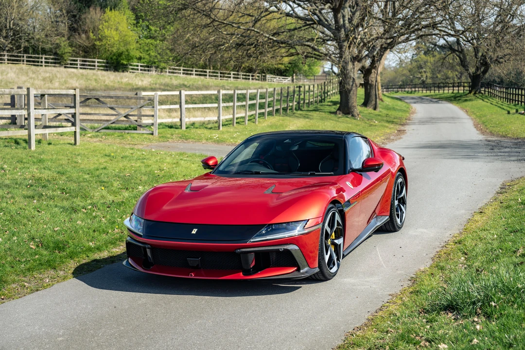 2025 Ferrari 12Cilindri - Image 17 of 31