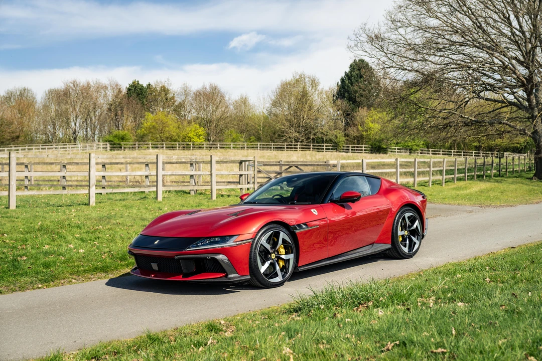 2025 Ferrari 12Cilindri - Image 15 of 31