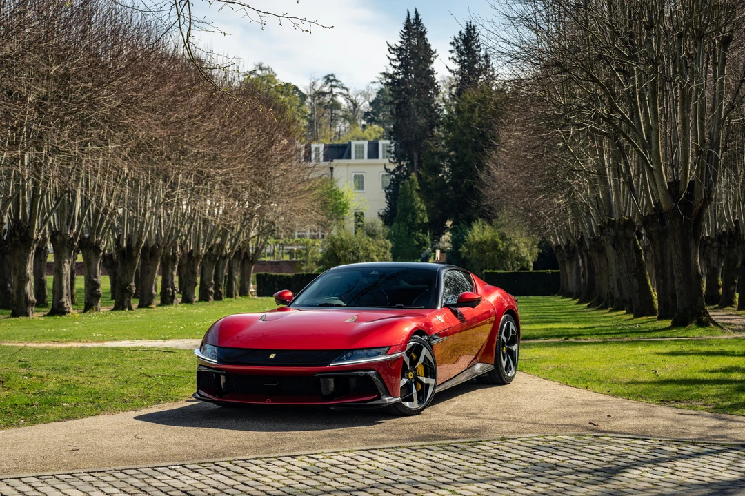 2025 Ferrari 12Cilindri - Image 23 of 31
