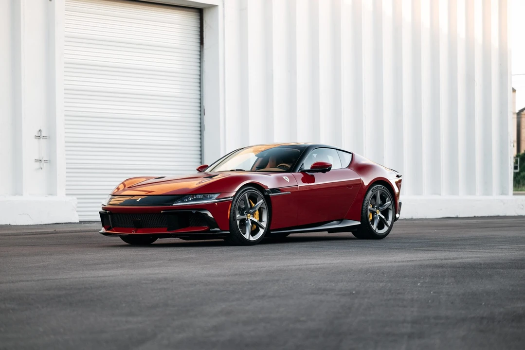 2025 Ferrari 12Cilindri - Image 7 of 31