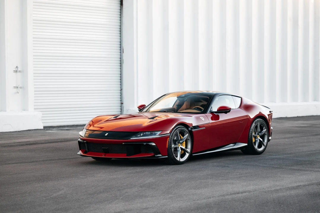2025 Ferrari 12Cilindri - Image 11 of 31