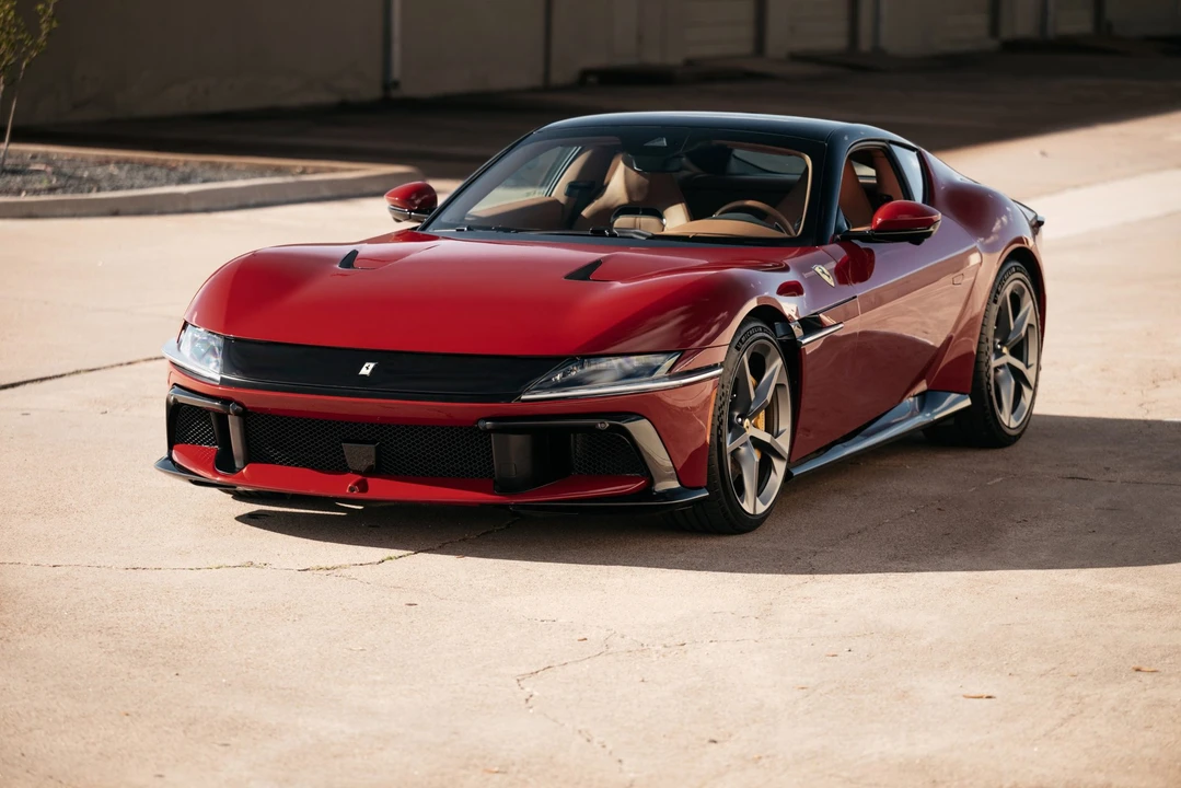 2025 Ferrari 12Cilindri - Image 22 of 31