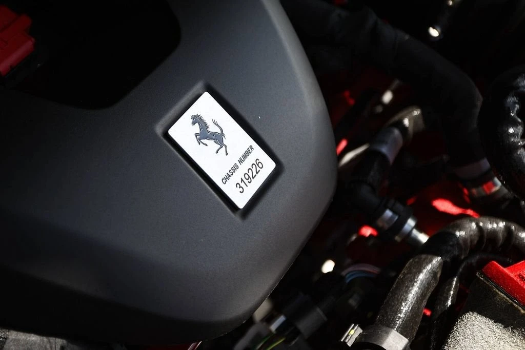 2025 Ferrari 12Cilindri - Image 28 of 31