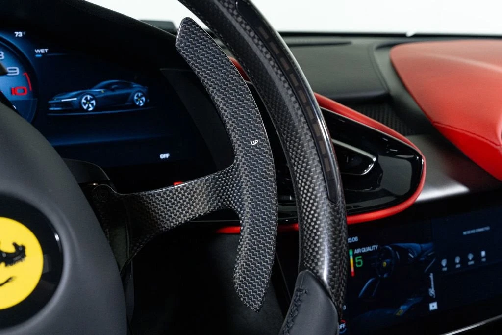 2025 Ferrari 12Cilindri - Image 28 of 31