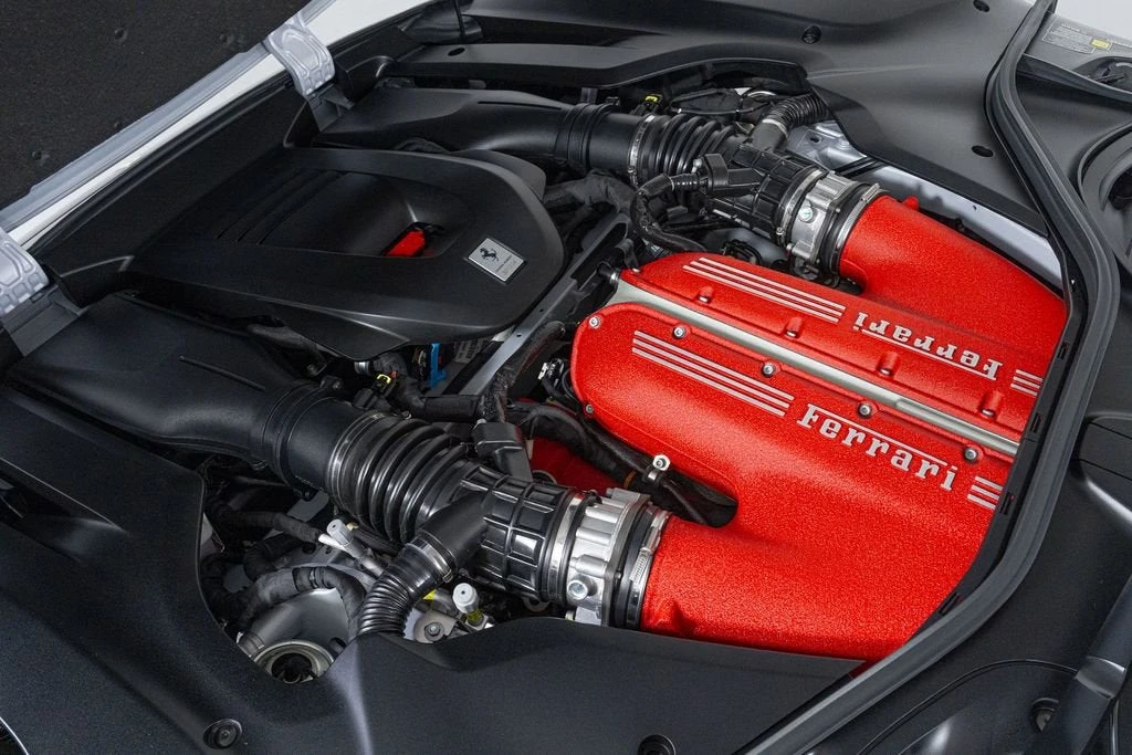 2025 Ferrari 12Cilindri - Image 9 of 31