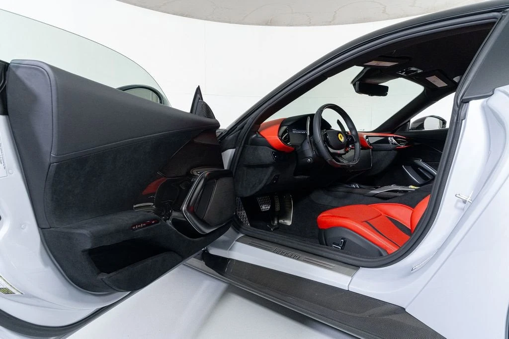2025 Ferrari 12Cilindri - Image 22 of 31