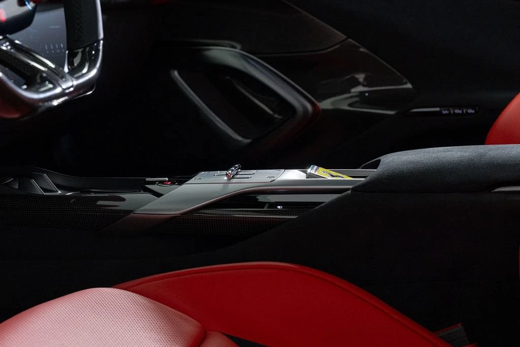 2025 Ferrari 12Cilindri - Image 6 of 31