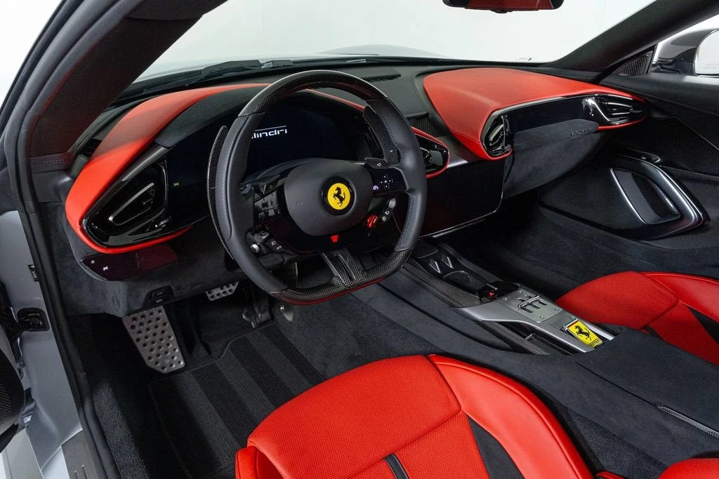2025 Ferrari 12Cilindri - Image 4 of 31