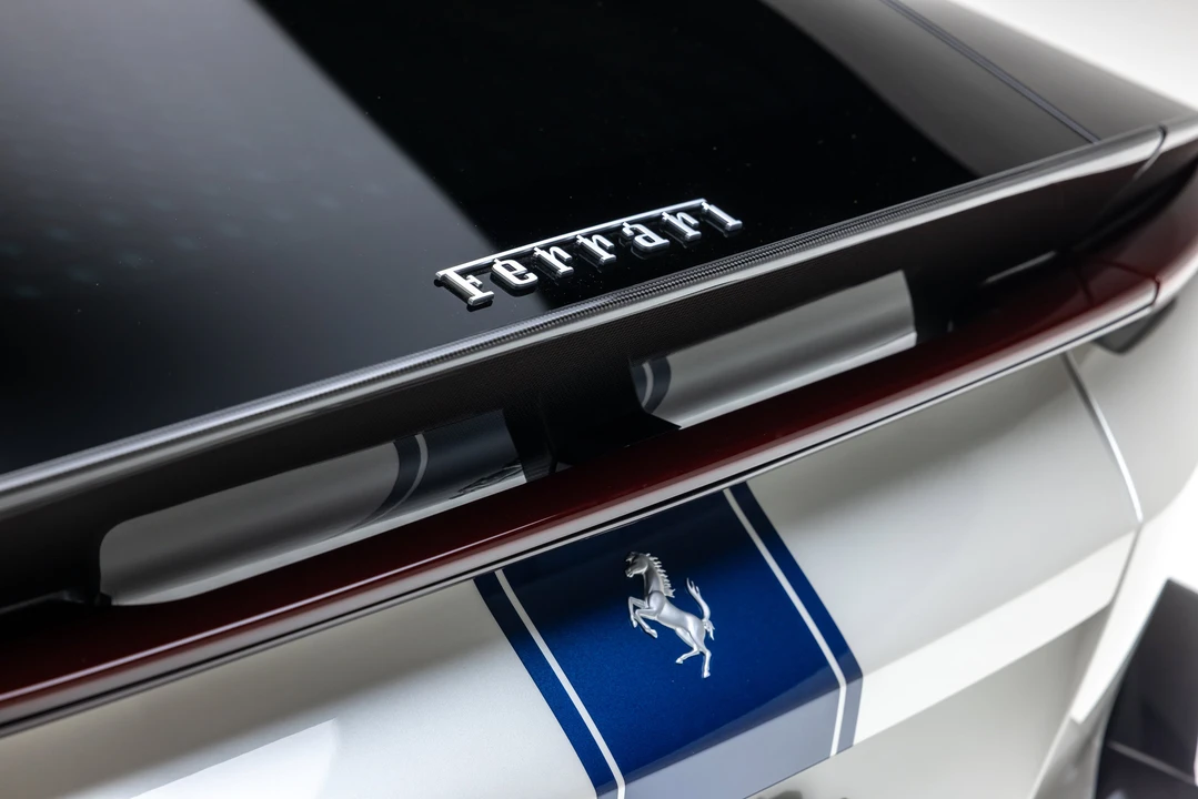 2025 Ferrari 12Cilindri - Image 14 of 31