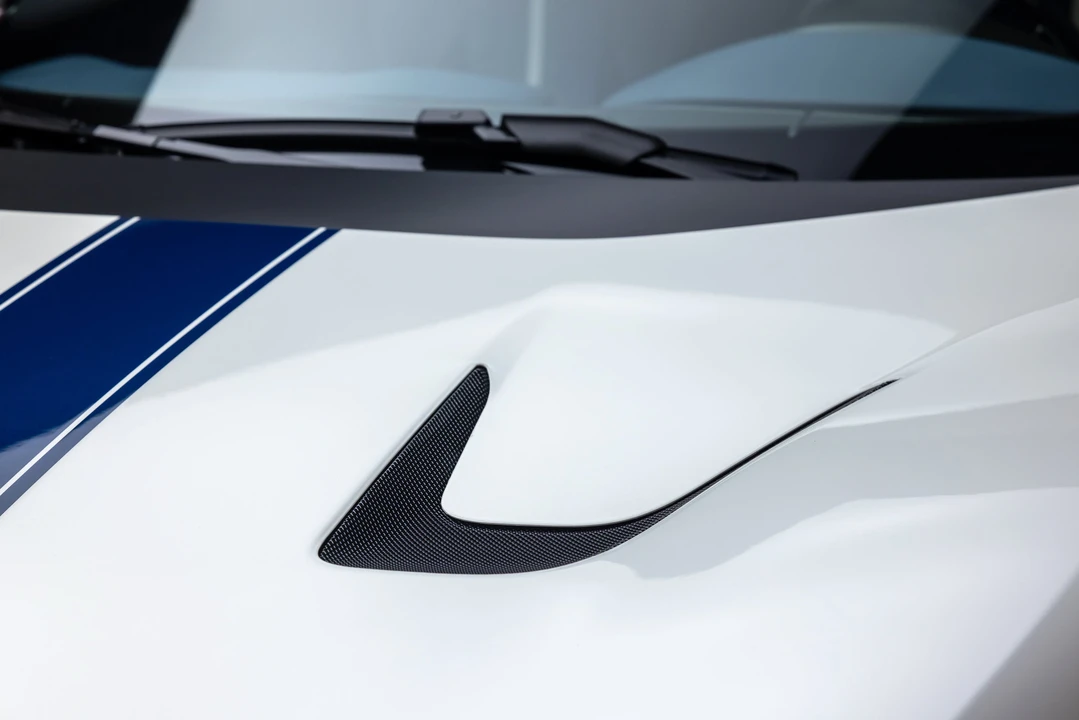 2025 Ferrari 12Cilindri - Image 11 of 31