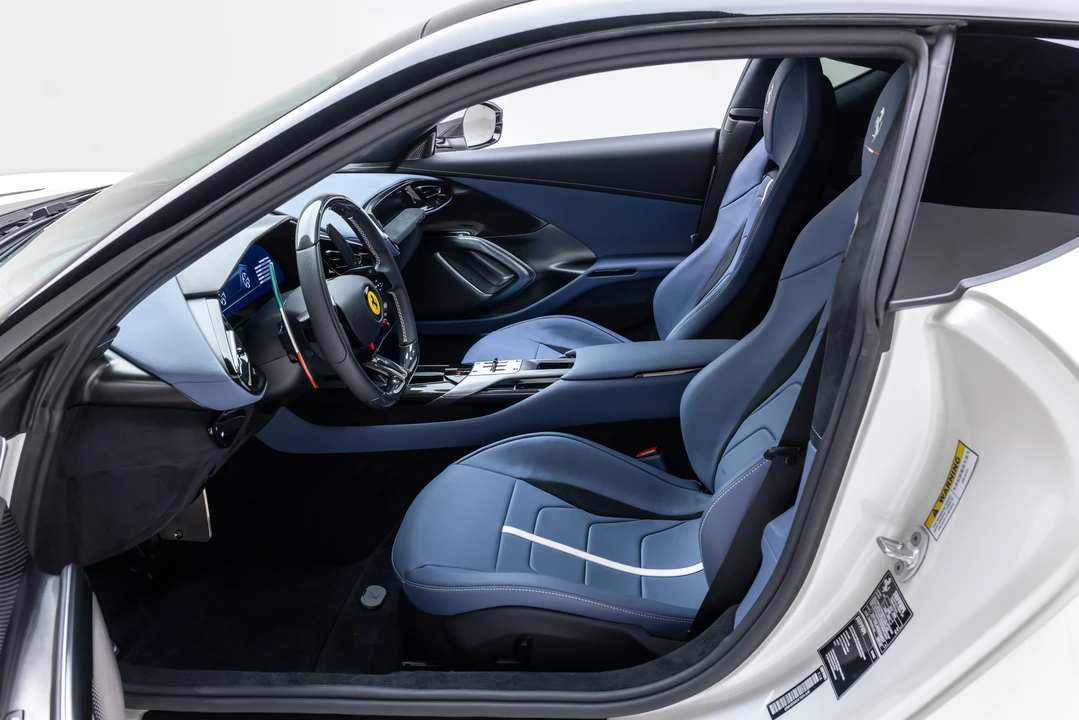 2025 Ferrari 12Cilindri - Image 25 of 31