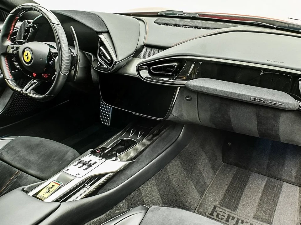 2025 Ferrari 12Cilindri - Image 18 of 31