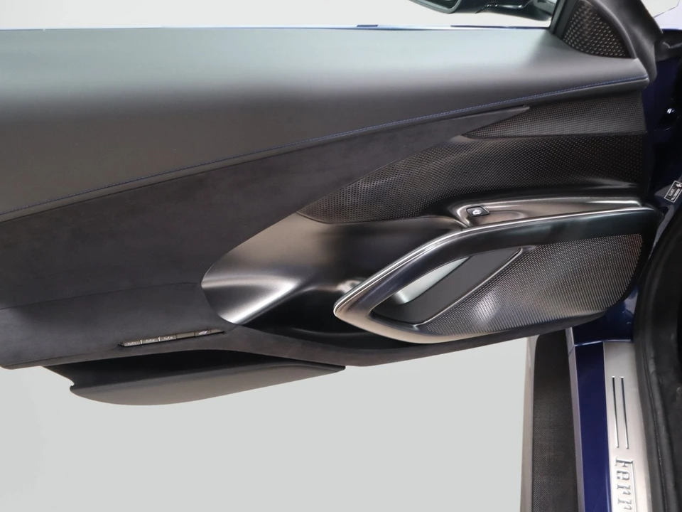 2025 Ferrari 12Cilindri - Image 18 of 31