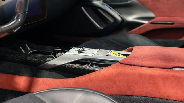 2025 Ferrari 12Cilindri - Image 7 of 15