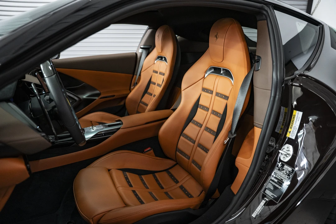 2025 Ferrari 12Cilindri - Image 25 of 31