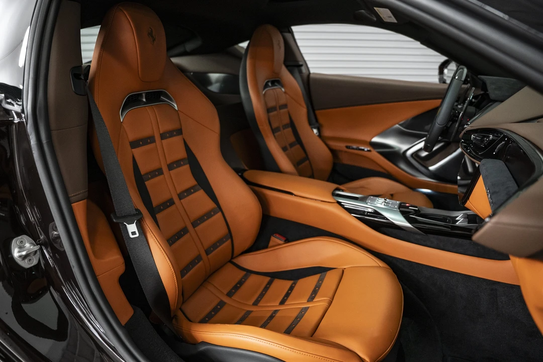 2025 Ferrari 12Cilindri - Image 28 of 31