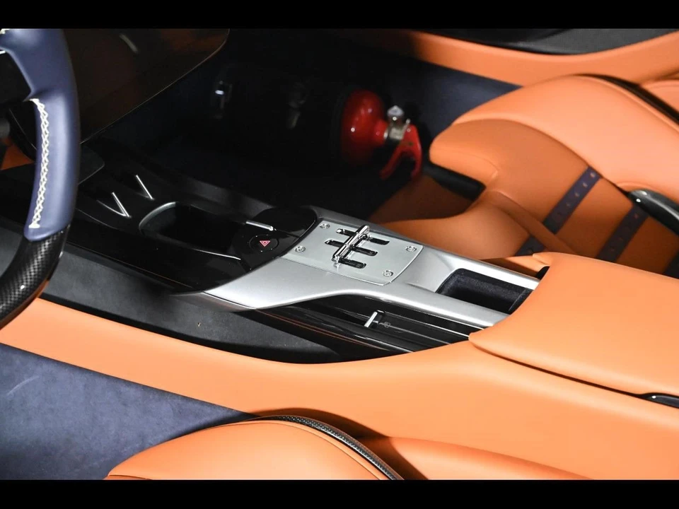 2025 Ferrari 12Cilindri - Image 16 of 27