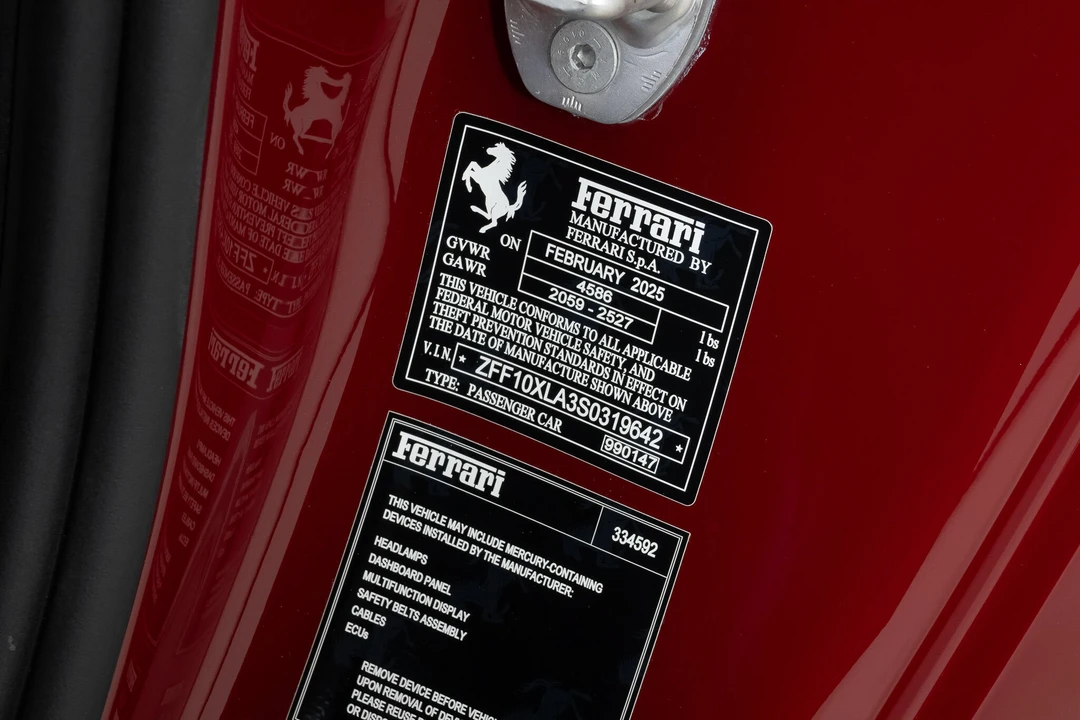 2025 Ferrari 12Cilindri - Image 29 of 31