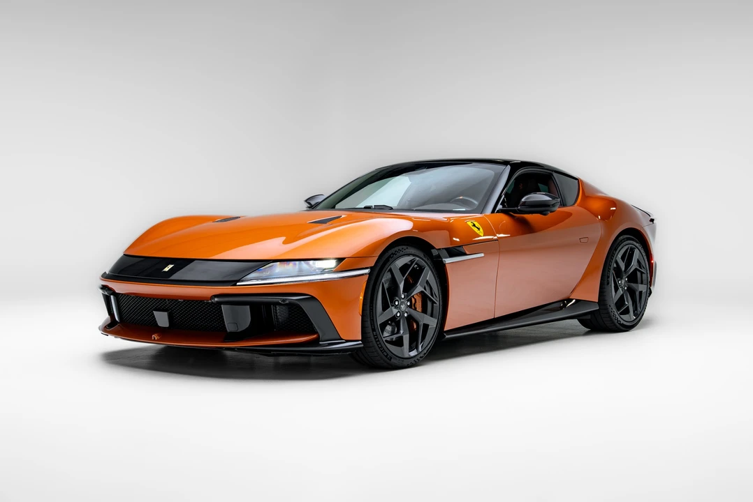 2025 Ferrari 12Cilindri - Image 2 of 31