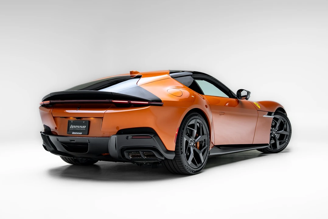2025 Ferrari 12Cilindri - Image 6 of 31