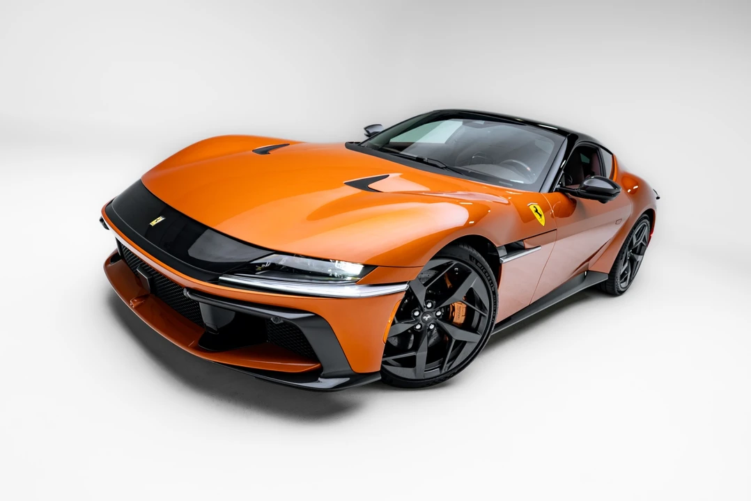 2025 Ferrari 12Cilindri - Image 28 of 31