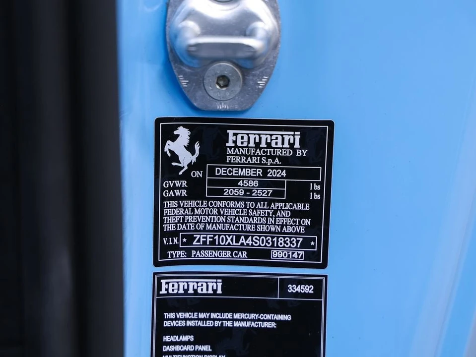 2025 Ferrari 12Cilindri - Image 24 of 31