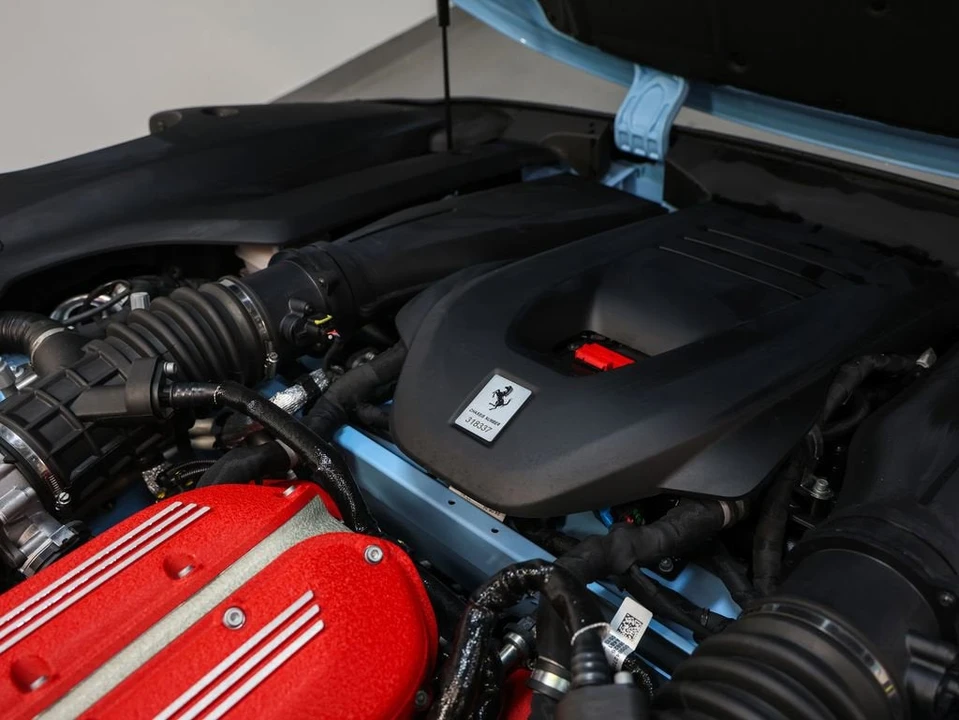 2025 Ferrari 12Cilindri - Image 21 of 31
