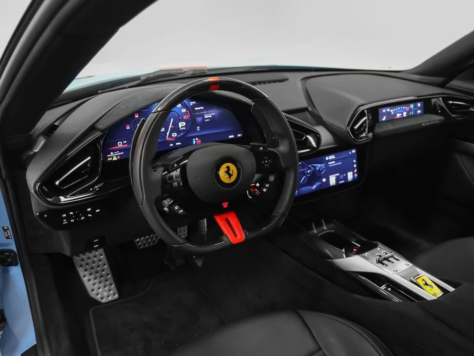 2025 Ferrari 12Cilindri - Image 2 of 31