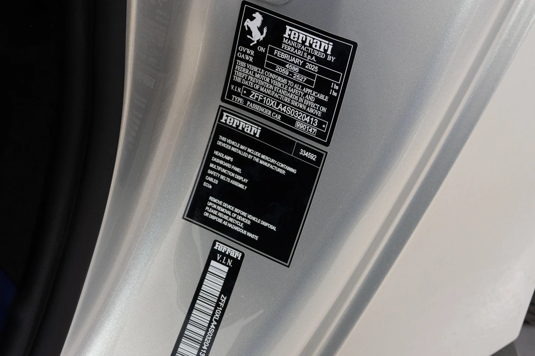 2025 Ferrari 12Cilindri - Image 29 of 31