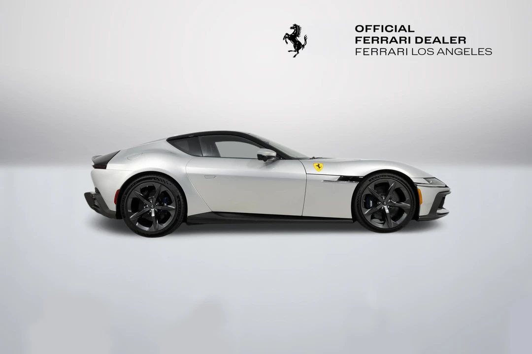 2025 Ferrari 12Cilindri - Image 10 of 31