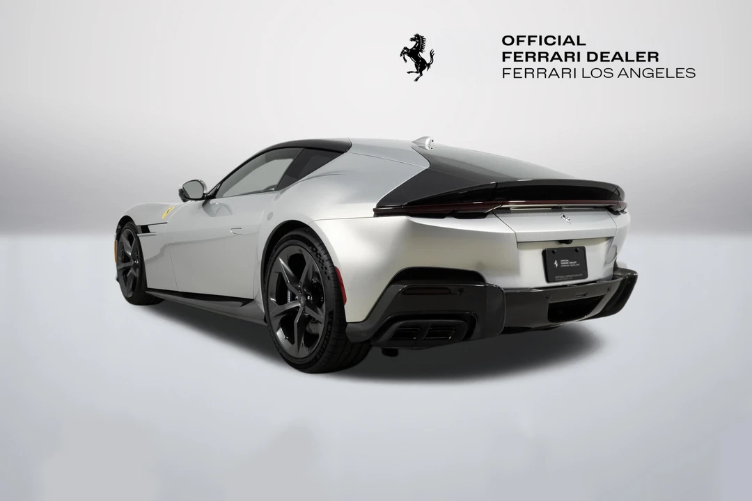 2025 Ferrari 12Cilindri - Image 7 of 31
