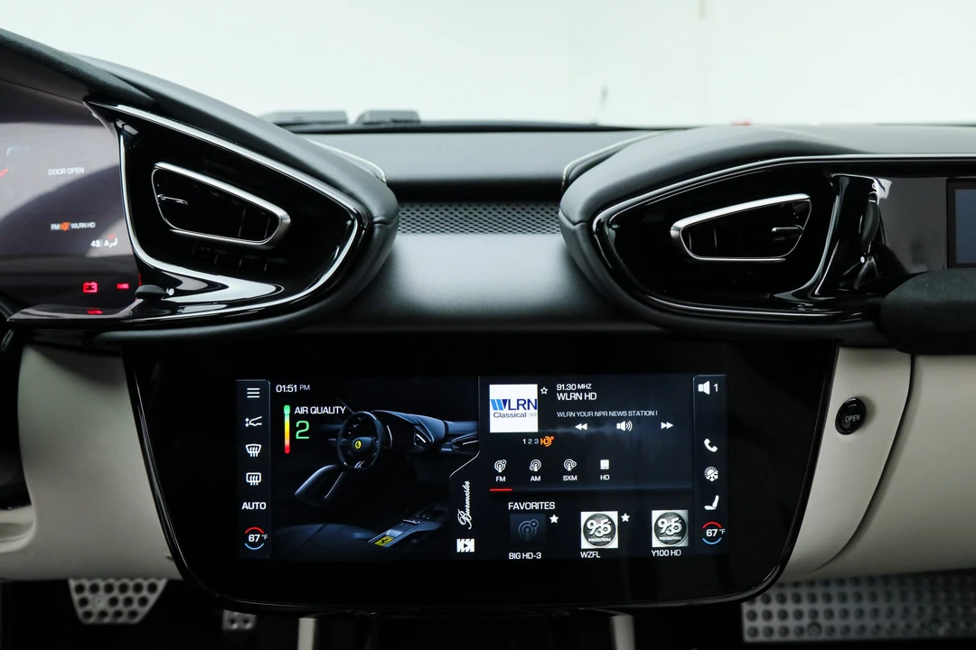 2025 Ferrari 12Cilindri - Image 29 of 31