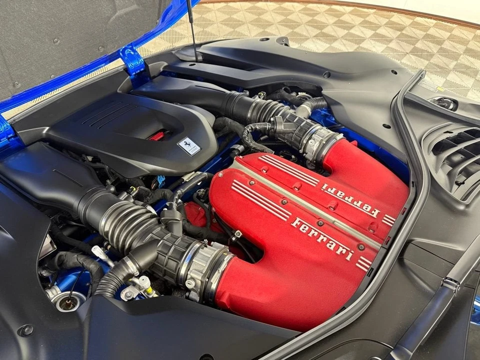 2025 Ferrari 12Cilindri - Image 10 of 10