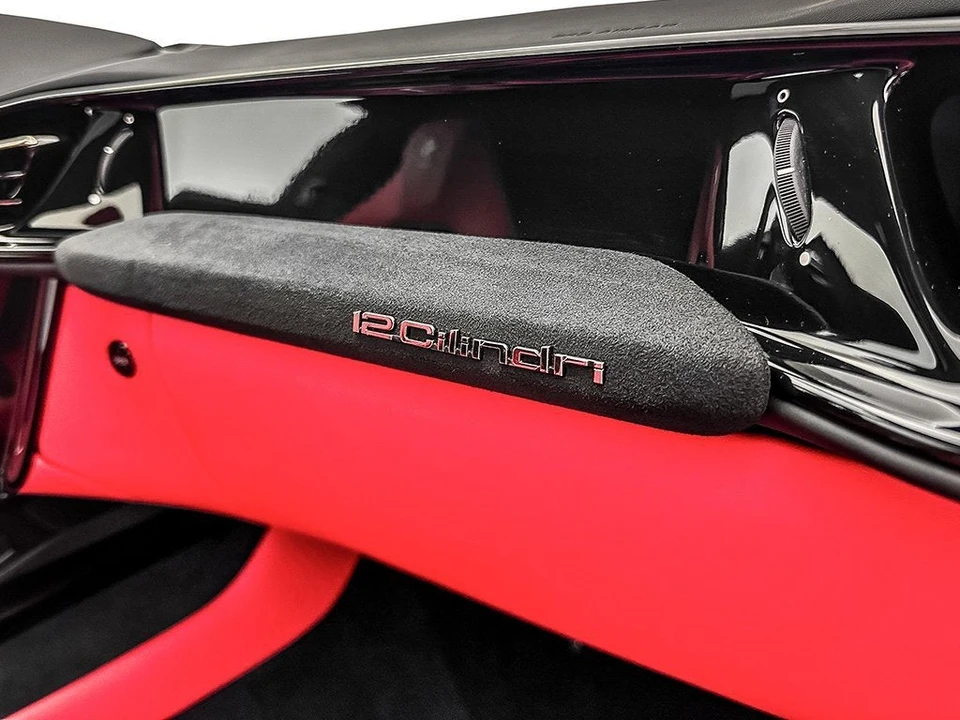 2025 Ferrari 12Cilindri - Image 21 of 31