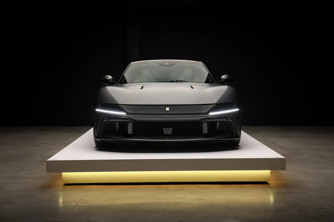 2025 Ferrari 12Cilindri - Image 28 of 31