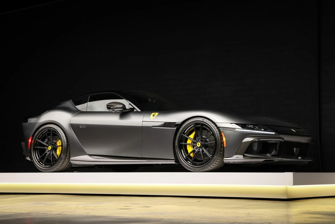 2025 Ferrari 12Cilindri - Image 21 of 31