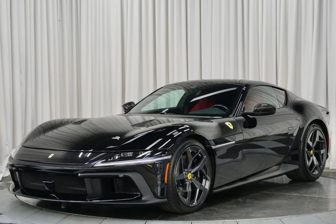 2025 Ferrari 12Cilindri - Image 5 of 21