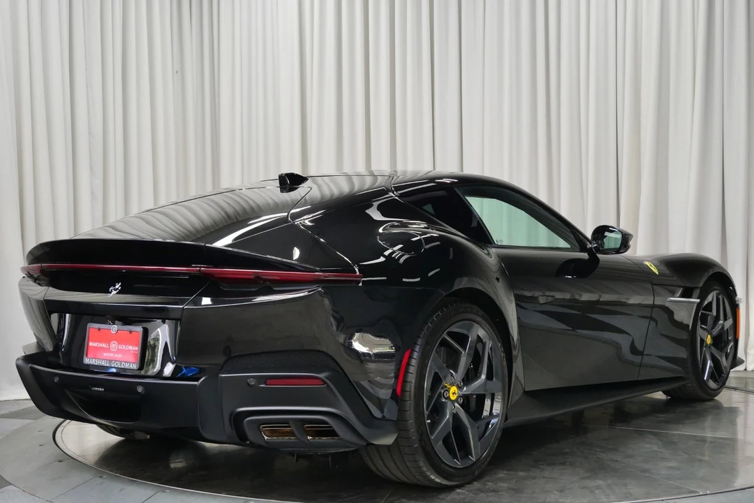 2025 Ferrari 12Cilindri - Image 9 of 21