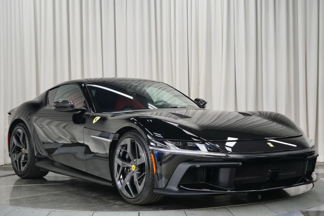 2025 Ferrari 12Cilindri - Image 3 of 21