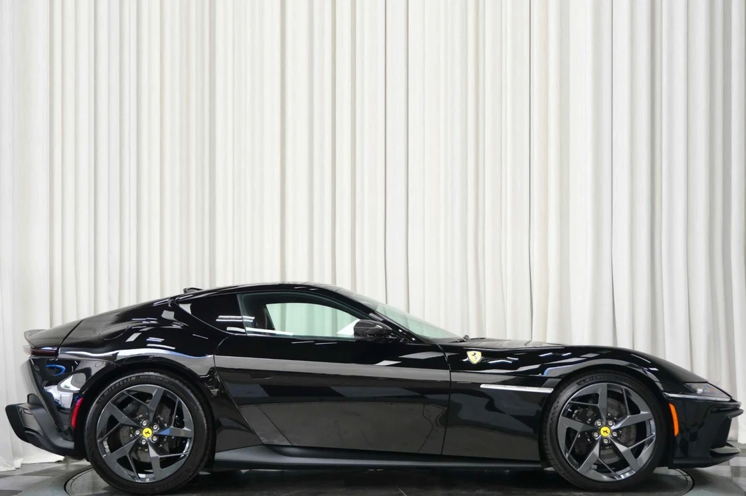 2025 Ferrari 12Cilindri - Image 2 of 21